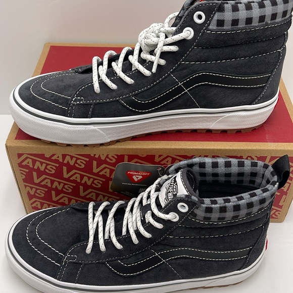 Vans Women’s Sk8-Hi Mte-1 Plaid Grey/White
VN0A5HZYGYW Boots Sneakers - Picture 2 of 16